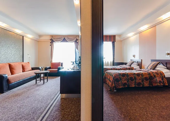 Hunguest Apollo Szálloda 3*