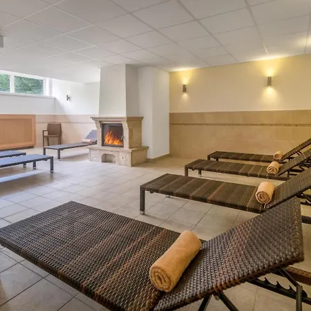 Hunguest Apollo 3*