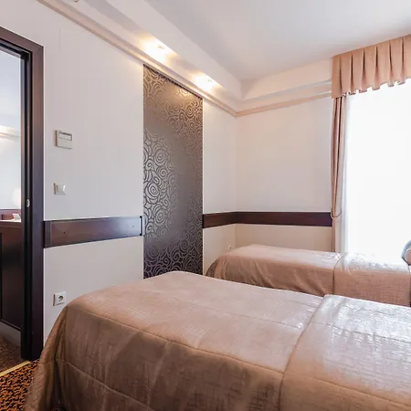 Hotel Hunguest Apollo