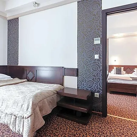 Hunguest Apollo Hotel